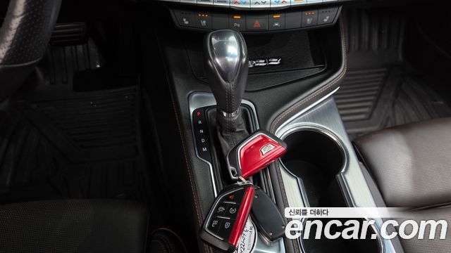 Cadillac CT4 2021 — photo 12