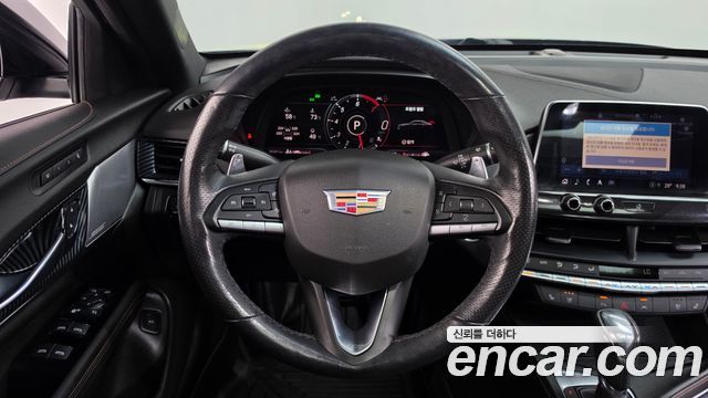 Cadillac CT4 2021 — photo 19