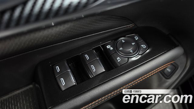 Cadillac CT4 2021 — photo 28