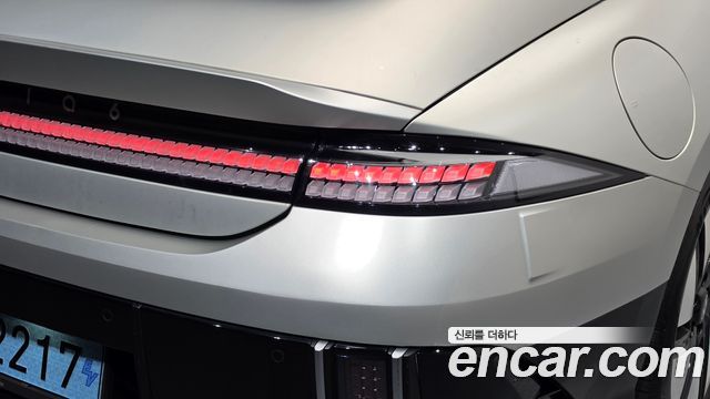 Hyundai Ioniq6 2023 — photo 9