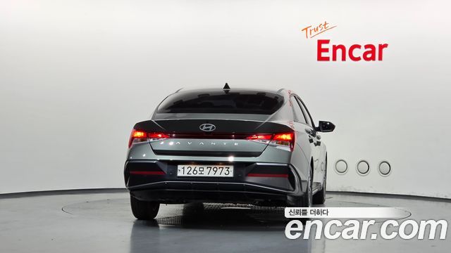 Hyundai AVANTE 2024 — photo 4