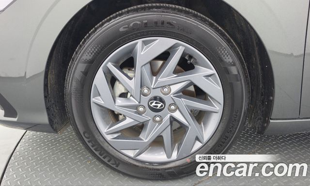 Hyundai AVANTE 2024 — photo 5