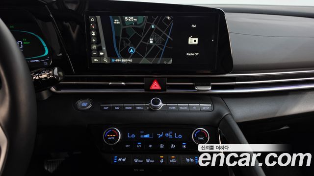 Hyundai AVANTE 2024 — photo 18