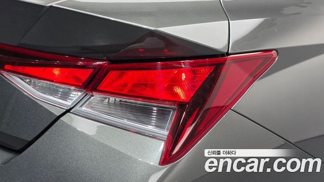 Hyundai AVANTE 2024 — photo 9