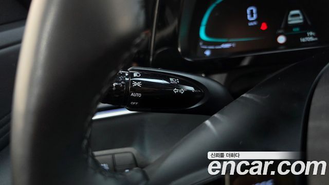 Hyundai AVANTE 2024 — photo 27