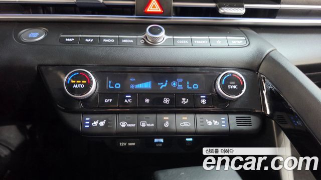 Hyundai AVANTE 2024 — photo 30