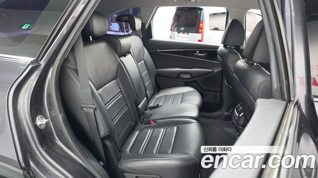 Kia Sorento 2020 — photo 27