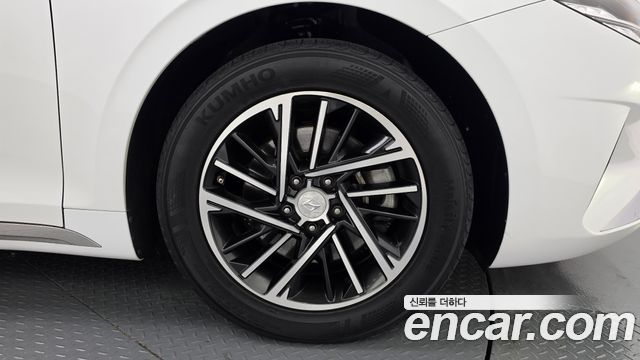 Hyundai Grandeur 2022 — photo 5