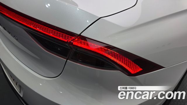 Hyundai Grandeur 2022 — photo 9