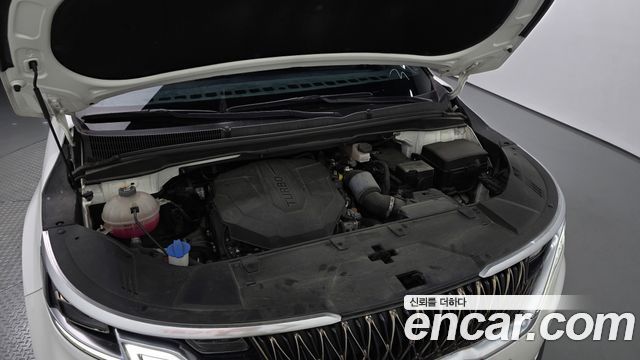 Kia Canival 2021 — photo 6