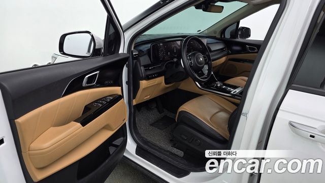 Kia Canival 2021 — photo 13