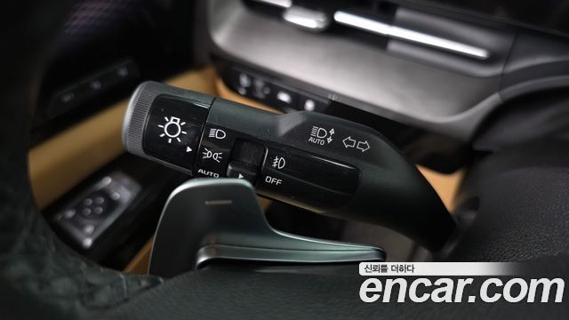 Kia Canival 2021 — photo 24