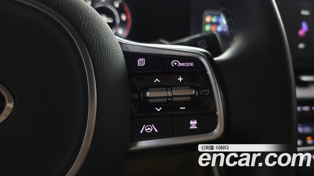 Kia Canival 2021 — photo 30
