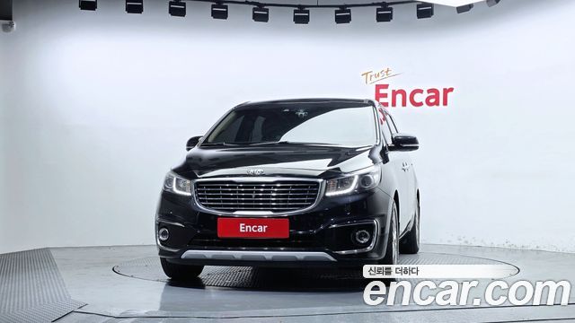 Kia Canival 2015 — photo 3