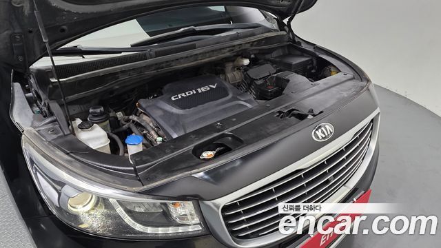 Kia Canival 2015 — photo 6