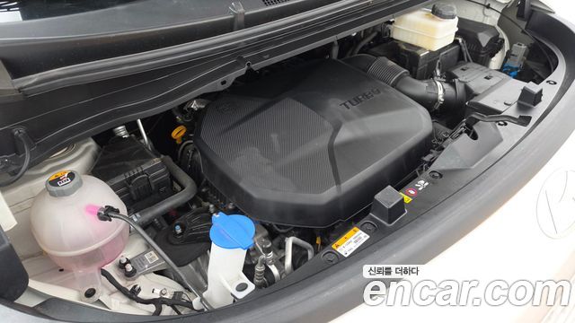 Hyundai Staria 2025 — photo 6
