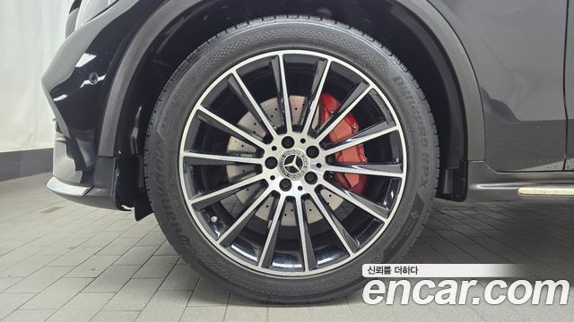Mercedes-Benz GLC-Class 2019 — photo 5