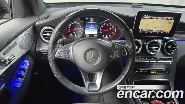 Mercedes-Benz GLC-Class 2019 — photo 18