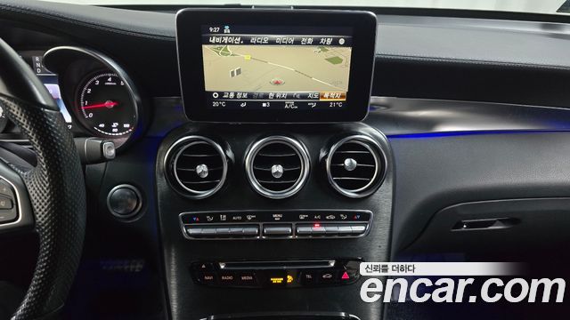 Mercedes-Benz GLC-Class 2019 — photo 19