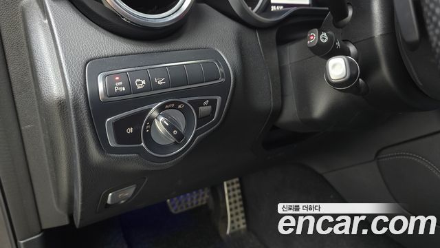 Mercedes-Benz GLC-Class 2019 — photo 24