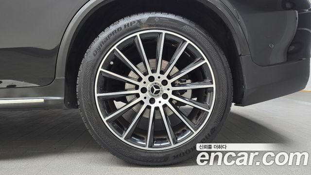Mercedes-Benz GLC-Class 2019 — photo 7