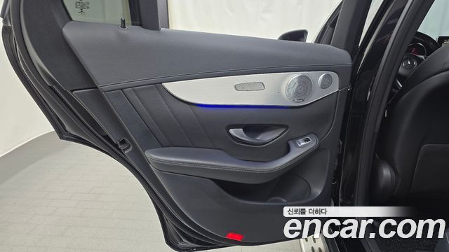 Mercedes-Benz GLC-Class 2019 — photo 15