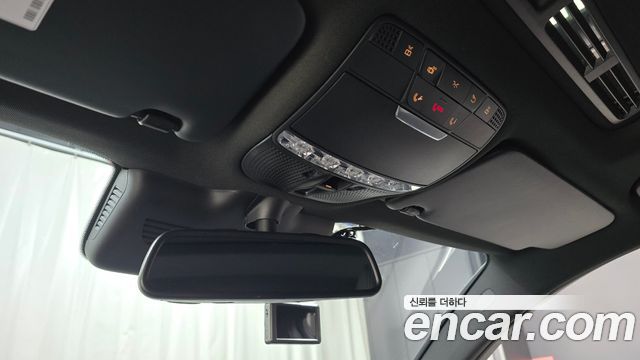 Mercedes-Benz GLC-Class 2019 — photo 27