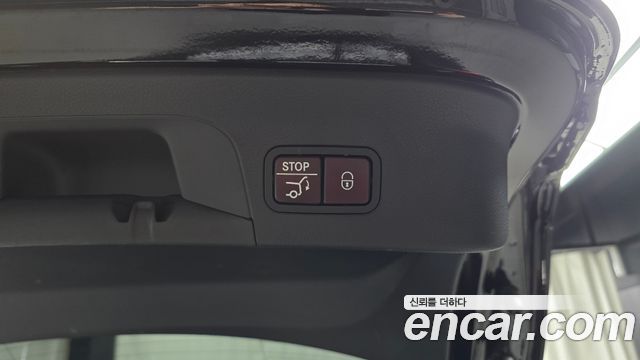 Mercedes-Benz GLC-Class 2019 — photo 31