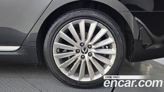 Hyundai Equus 2015 — photo 5