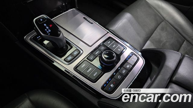 Hyundai Equus 2015 — photo 9