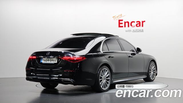 Mercedes-Benz S-Class 2022 — photo 2