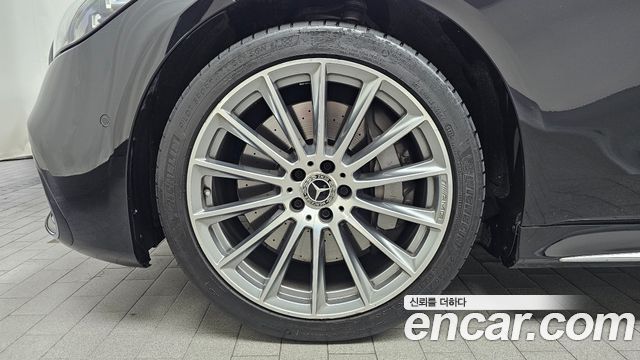 Mercedes-Benz S-Class 2022 — photo 5