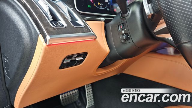 Mercedes-Benz S-Class 2022 — photo 28