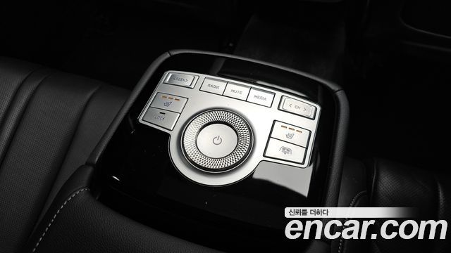 Genesis G80 2021 — photo 29