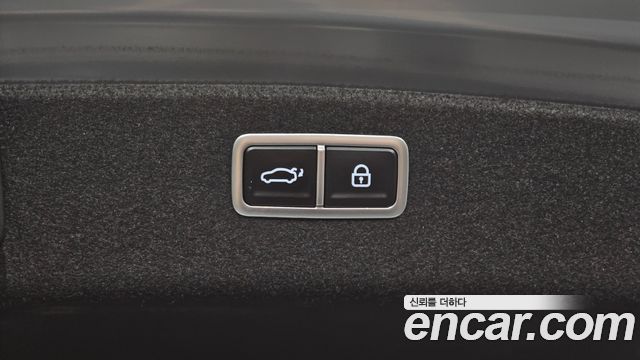Genesis G80 2021 — photo 36