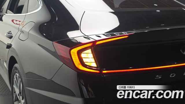Hyundai Sonata 2020 — photo 9