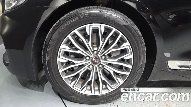 Kia K9 2021 — photo 5
