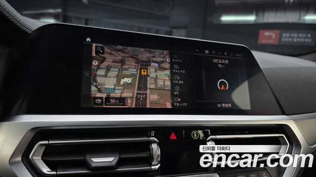 BMW 4-Series 2022 — photo 21