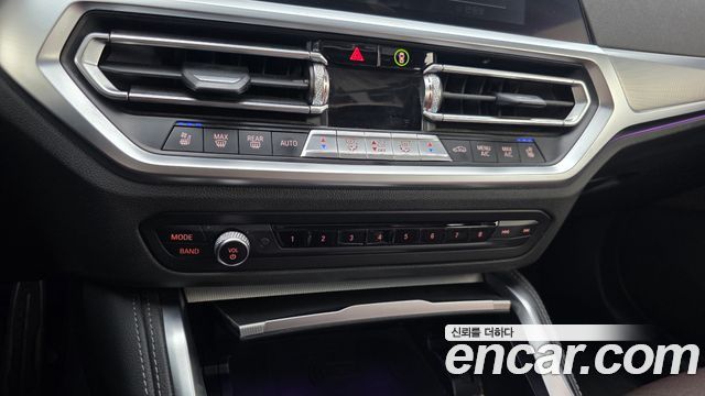 BMW 4-Series 2022 — photo 25