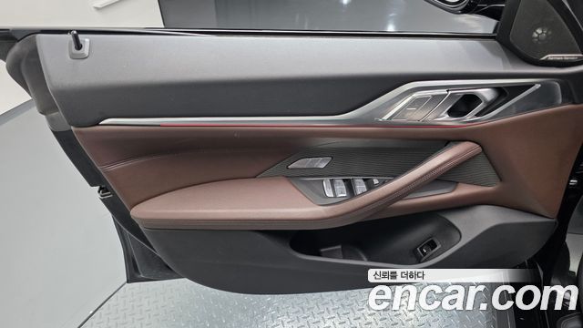 BMW 4-Series 2022 — photo 14