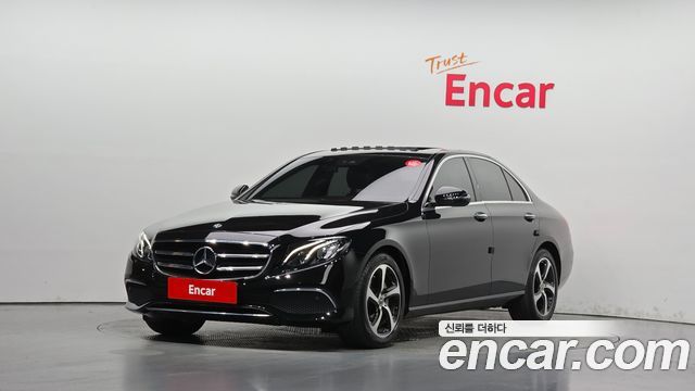 Mercedes-Benz E-Class 2020 — photo 1