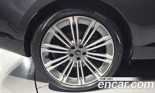 Land Rover Range Rover 2023 — photo 5