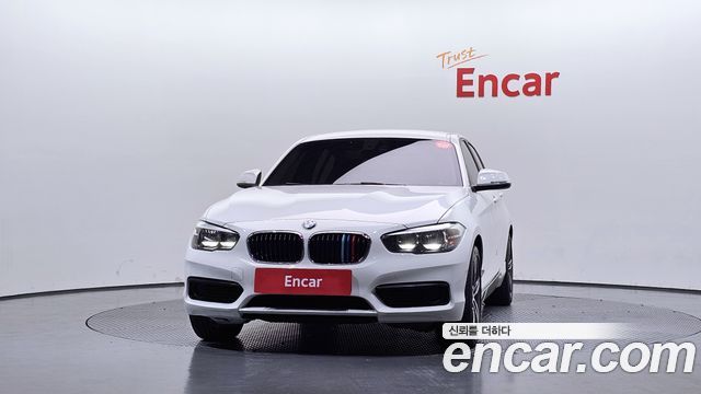 BMW 1-Series 2018 — photo 3