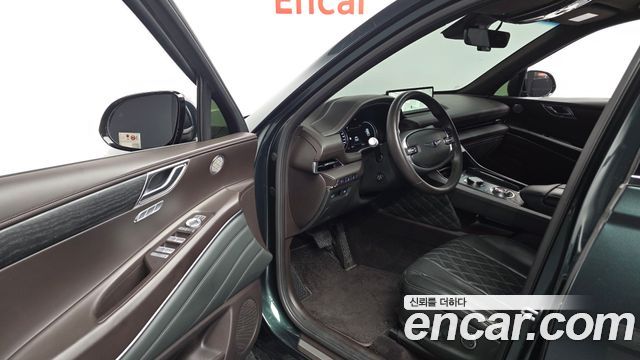 Genesis GV80 2023 — photo 13