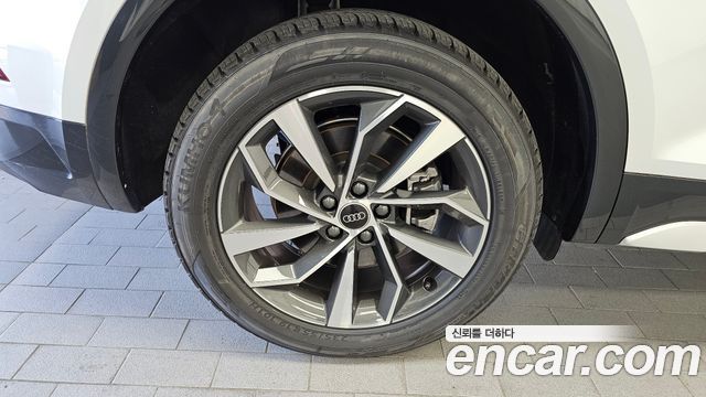 Audi Q5 2023 — photo 5