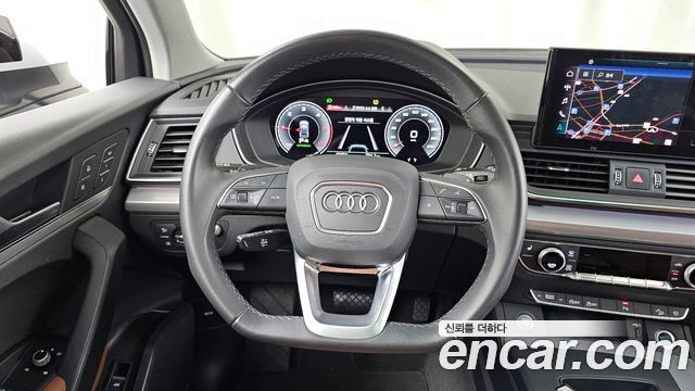 Audi Q5 2023 — photo 19