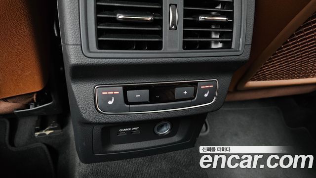 Audi Q5 2023 — photo 25