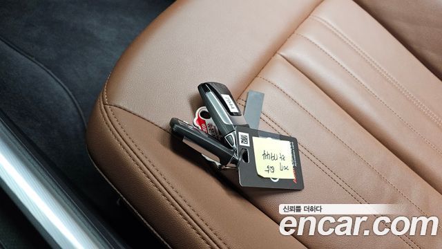 Audi Q5 2023 — photo 16