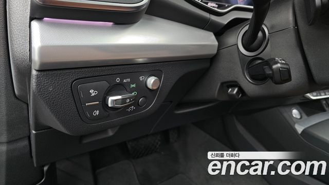Audi Q5 2023 — photo 28