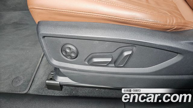 Audi Q5 2023 — photo 31